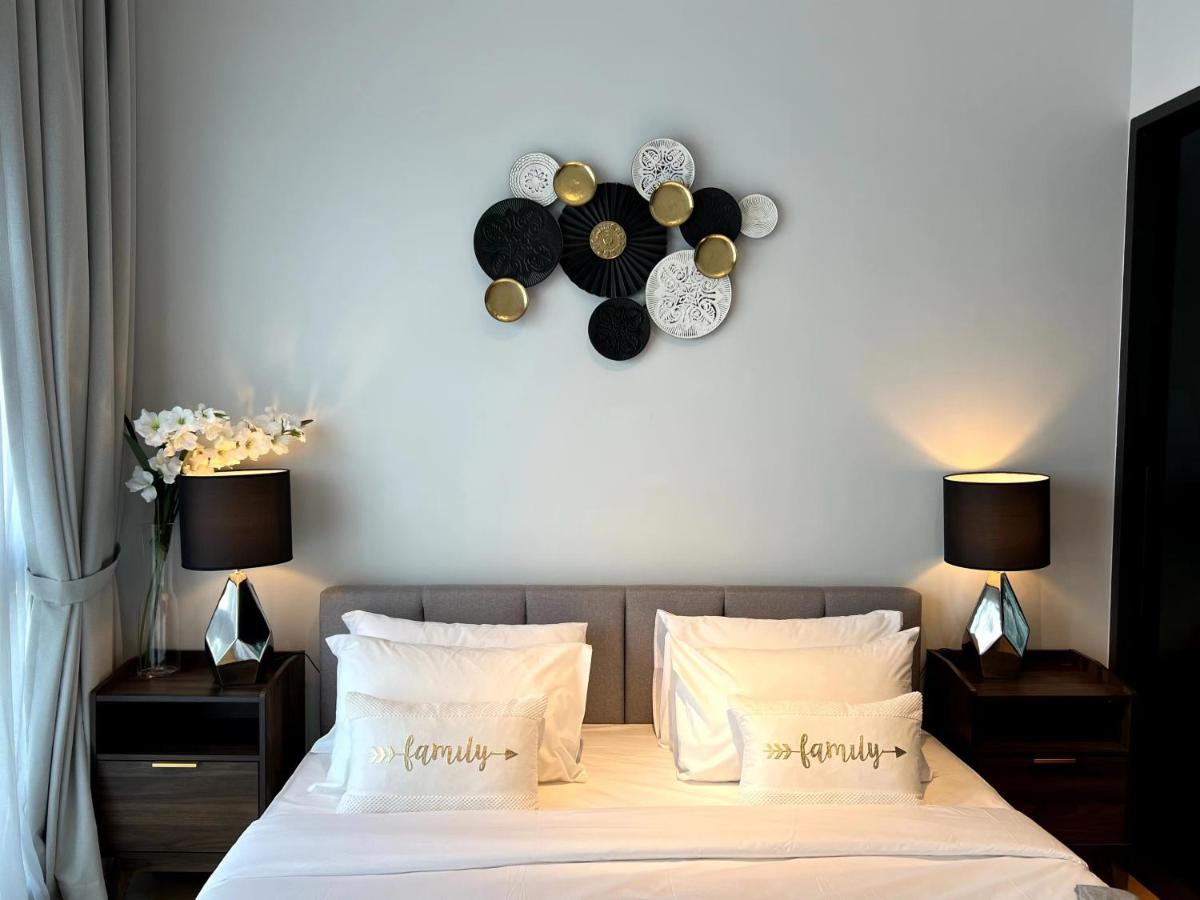 The Luxe By Infinitum By Qc Aparthotel Куала Лумпур Екстериор снимка