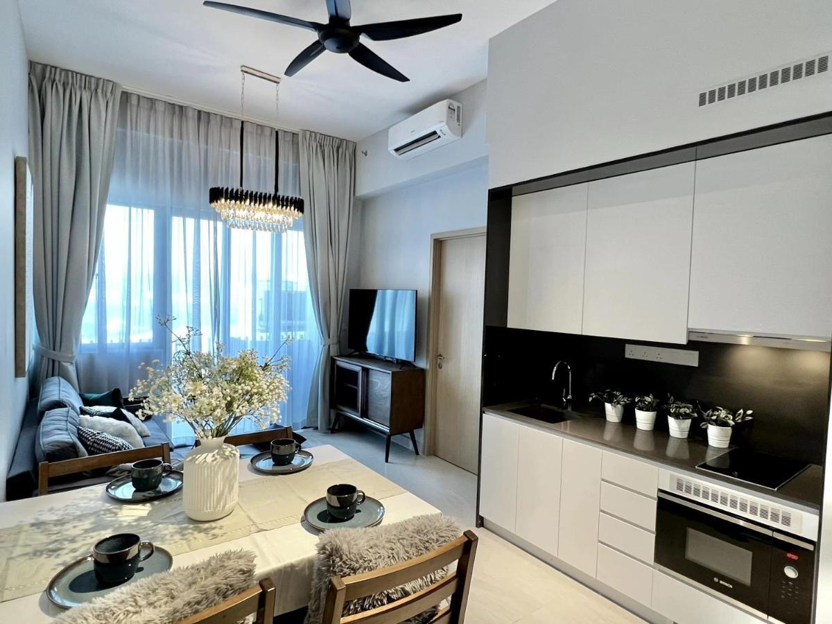 The Luxe By Infinitum By Qc Aparthotel Куала Лумпур Екстериор снимка
