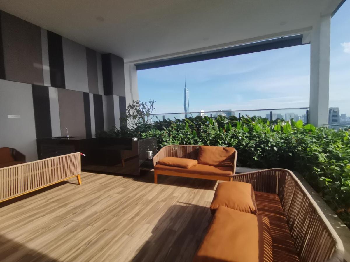 The Luxe By Infinitum By Qc Aparthotel Куала Лумпур Екстериор снимка
